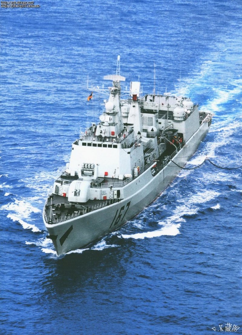 海军167深圳舰最新改装动态 主桅杆已拆除