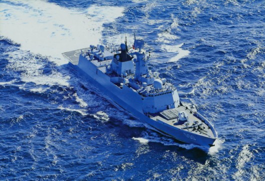 外媒:中国海军重召退役士官入伍 军舰爆炸增长