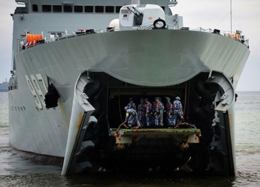 中俄军演遭美舰跟踪监视 增大难度更贴近实战