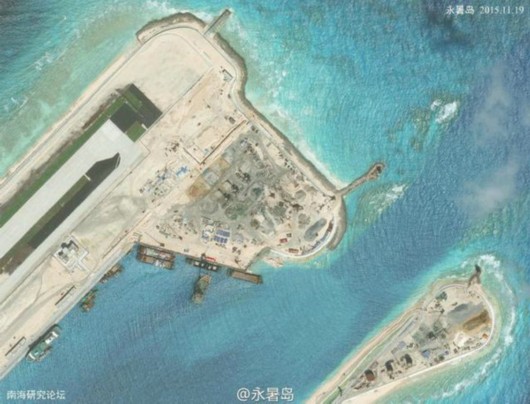 永暑岛最新卫星图:建筑林立 球场都有了